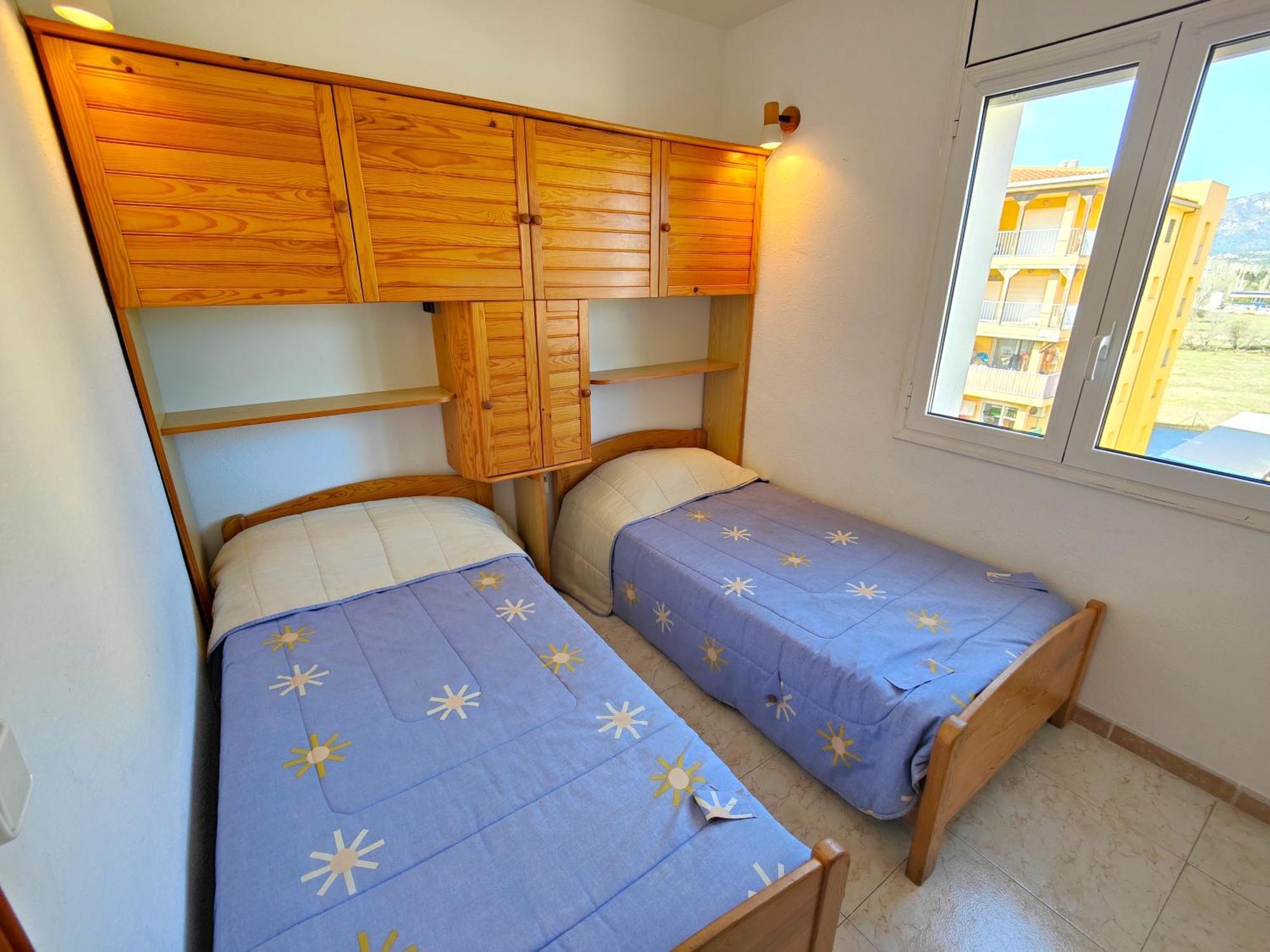 Global Immo 3289 Port Thalassa Roses Exterior foto